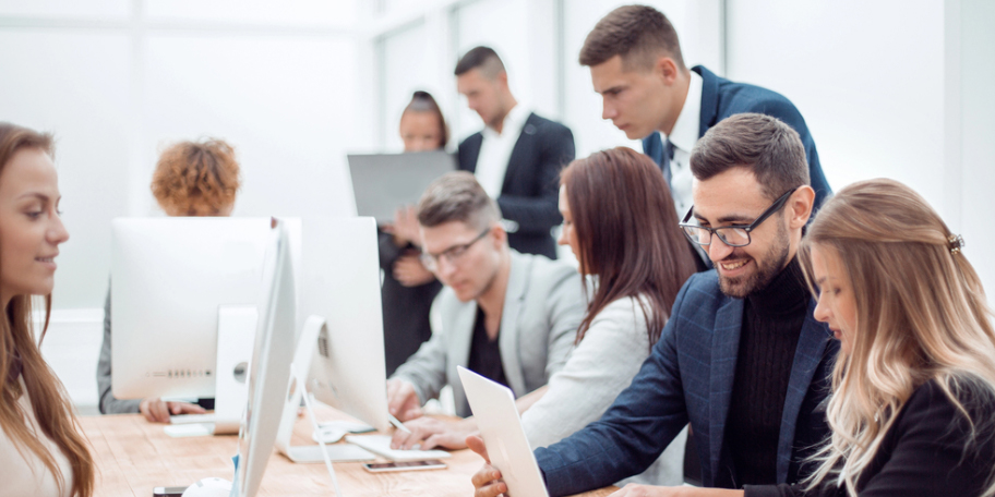 How To Inform Employees When Selling A Business: Best Practices